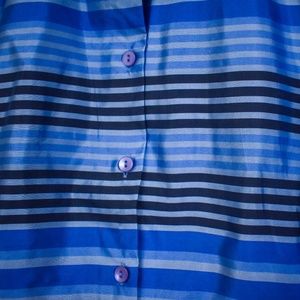 Ann Taylor Tops - Ann Taylor Silk Sleeveless Collared Shirt S22 Ann Taylor Tops - Ann Taylor Silk Sleeveless Collared Shirt S22